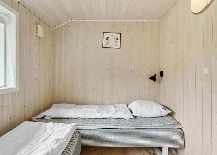 80608-vemb-knudehus-51 بيت للعطل *